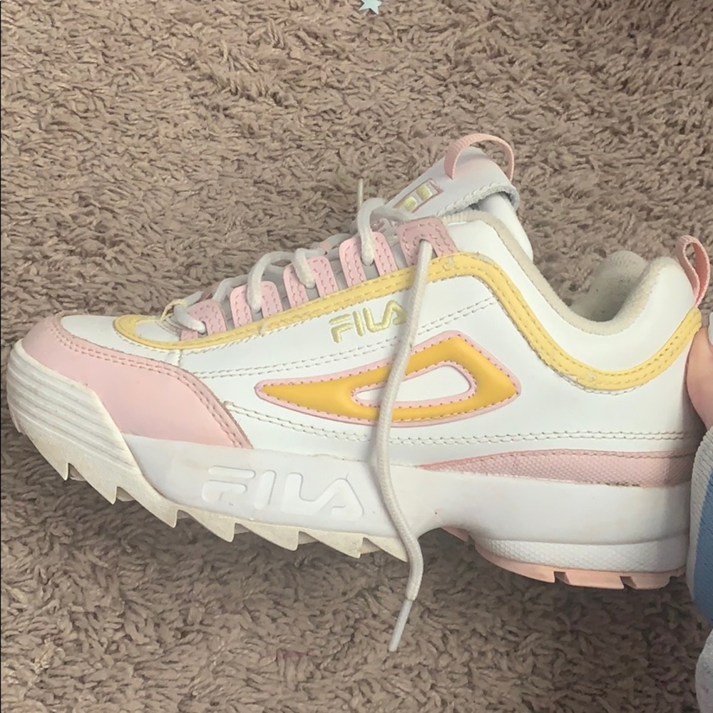 Fila shoe